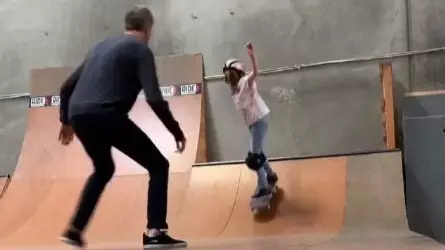 Tony Hawk Helps His Daughter Overcome Her Skateboarding Fear