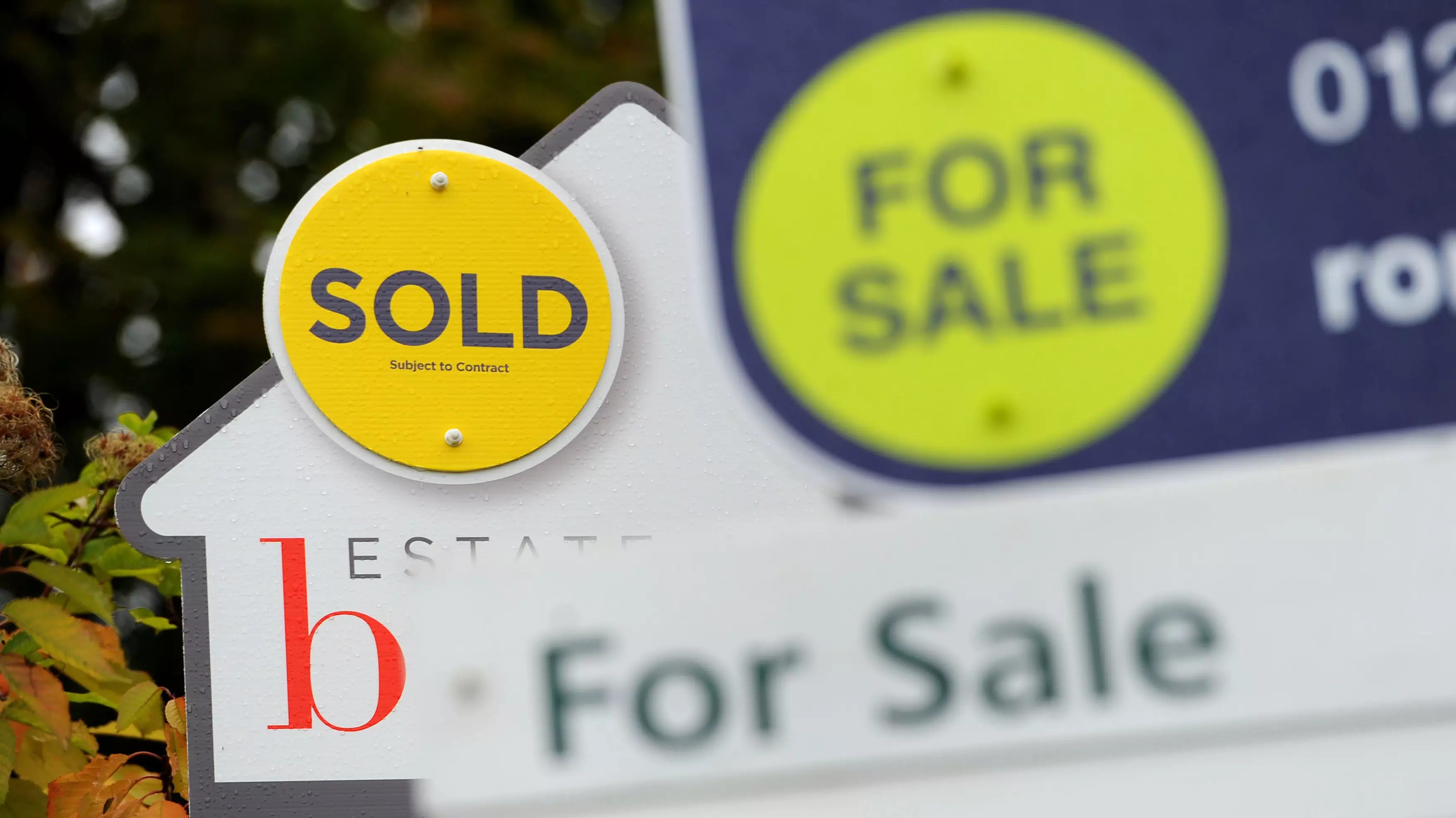 First-Time Buyers Can Borrow Up To £500K With No Deposit, If Parents Can Help Out  