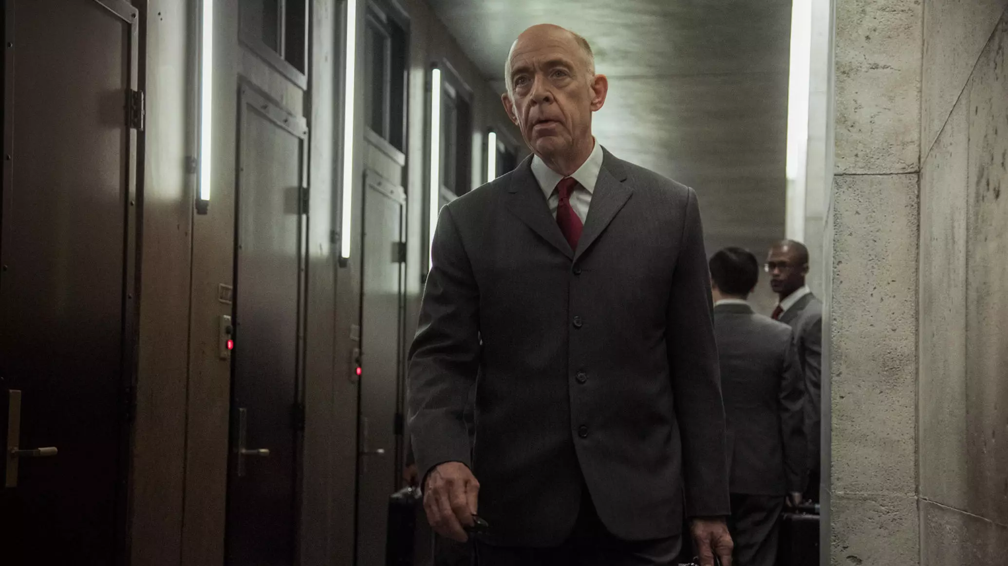 ​New Sci-Fi Series 'Counterpart' Has 100% On Rotten Tomatoes – And It Looks Ace
