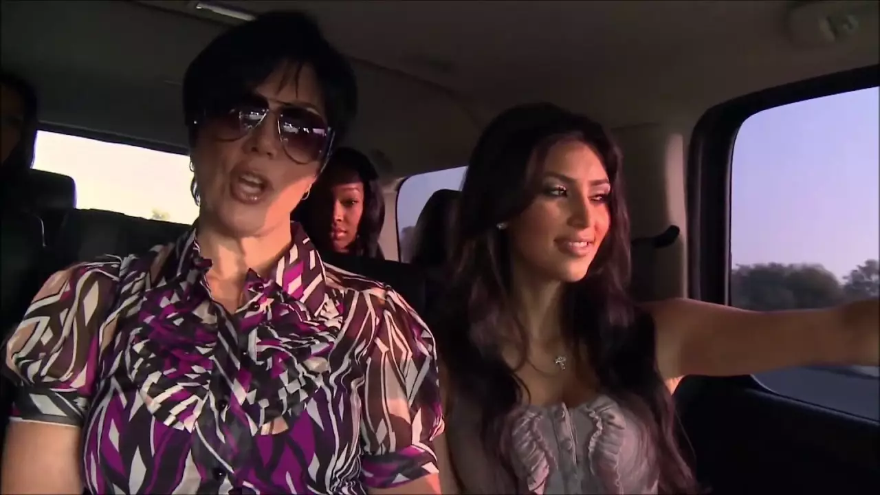 'Keeping Up With The Kardashians' Season 3 And 4 Are Coming To Netflix Next Month