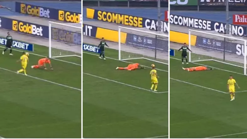 Watch: Chievo's Emanuele Giaccherini Scores A Quite Incredible Own Goal Against Sassuolo