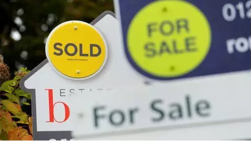 Government Extends 'Help To Buy' Scheme To Stop First-Time Buyers Missing Out On Homes