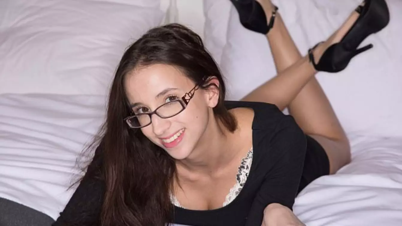 Former Adult Film Star Student Belle Knox Is Now At Law School
