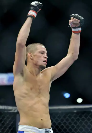 Nate Diaz Defies The Odds And Beats Conor McGregor