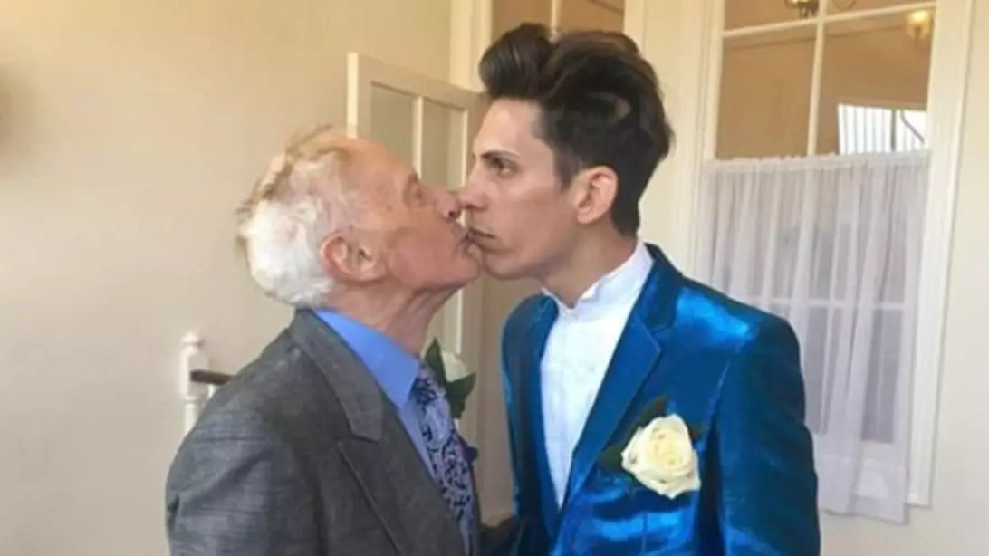 ​The Romanian Model Who Split With 79-Year-Old Vicar Has Found Love With 'Jesus'
