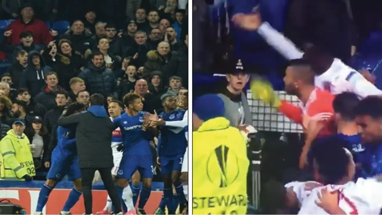 Everybody Is Talking About Ashley Williams' Incident Against Lyon