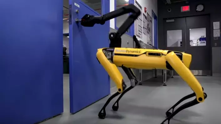 People Are Losing Their S**t Over This Robot Opening A Door 