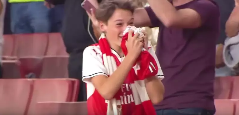 WATCH: Young Fan Lose His Shit After Mesut Ozil Gives Him His Arsenal Shirt