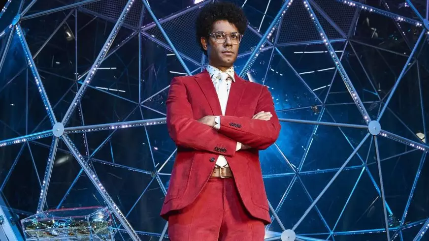 Richard Ayoade Left Speechless After 'Crystal Maze' Contestant Loses Her Wig