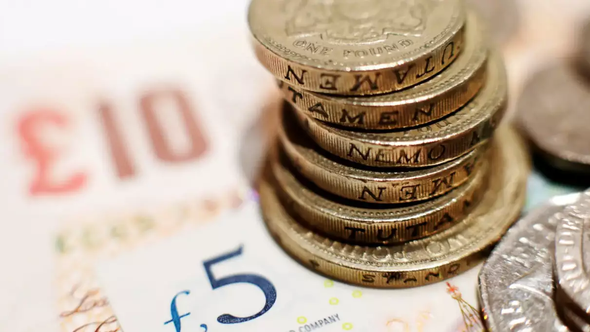 Martin Lewis Sends Urgent Warning To Claim £2,000 Government Bonus before 6th April Deadline
