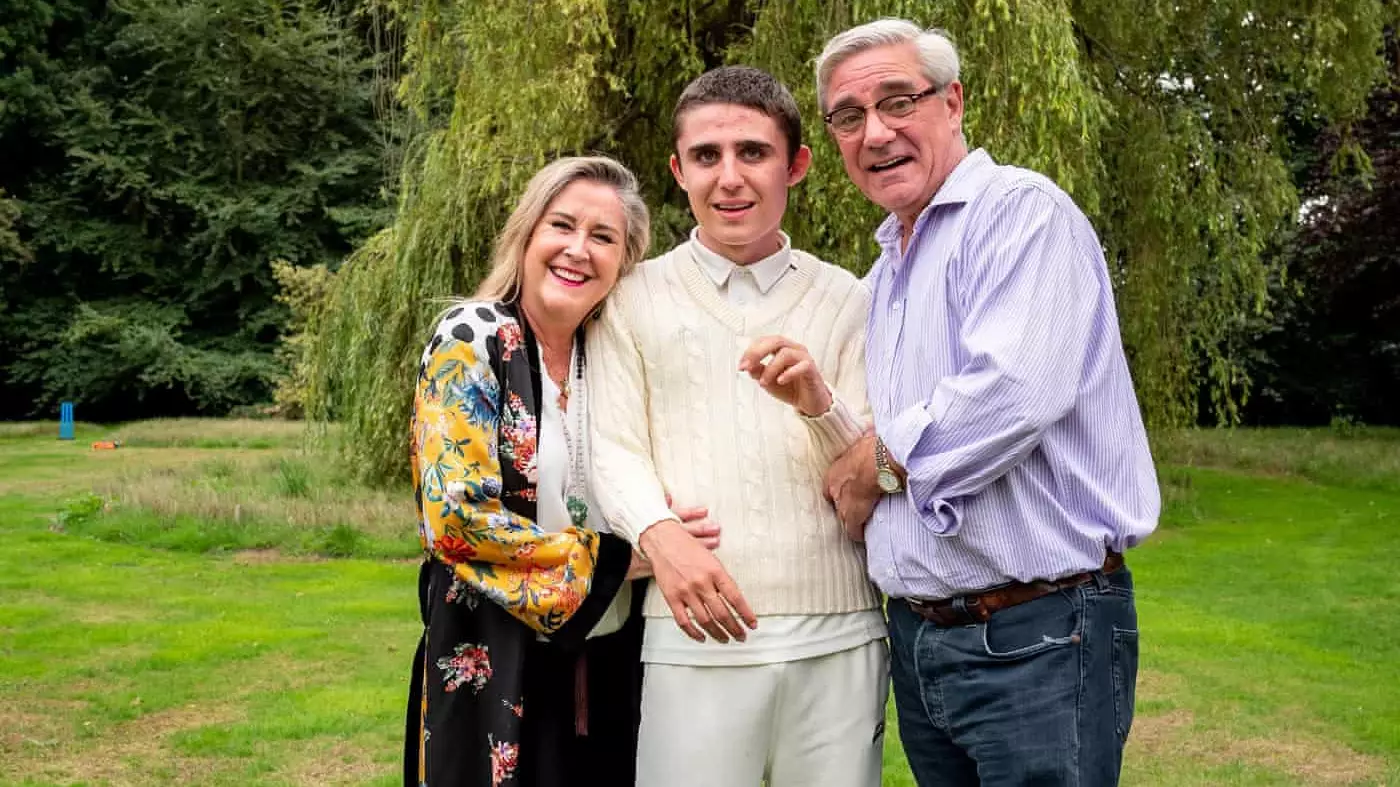Gogglebox's Steph And Dom Decide To Use Medical Marijuana To Help Their Son