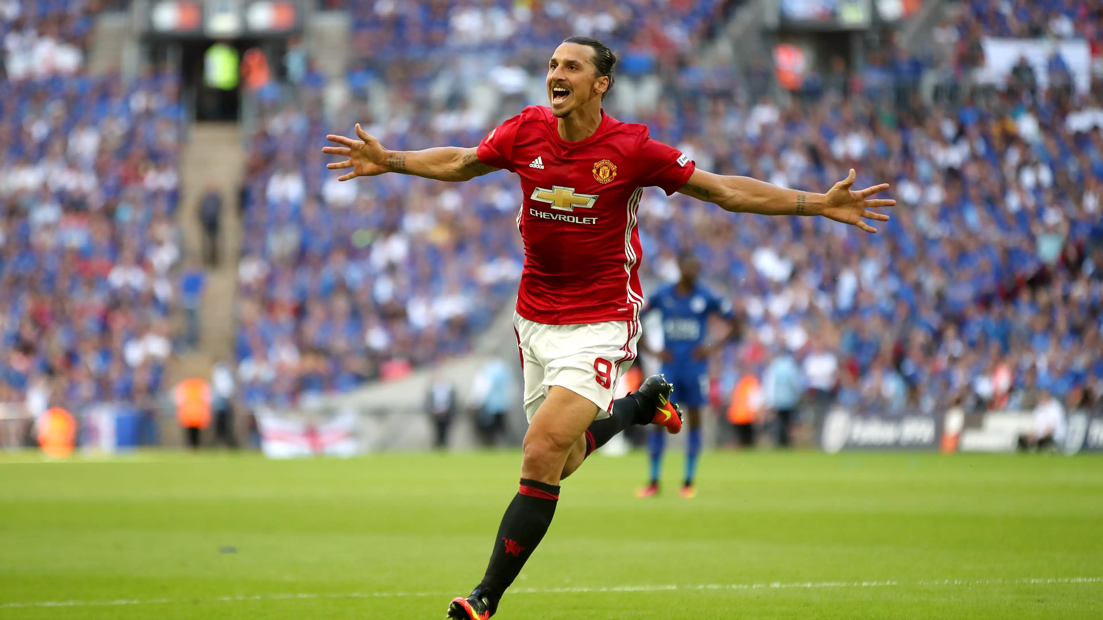 Manchester United Have Competition To Re-Sign Zlatan Ibrahimovic