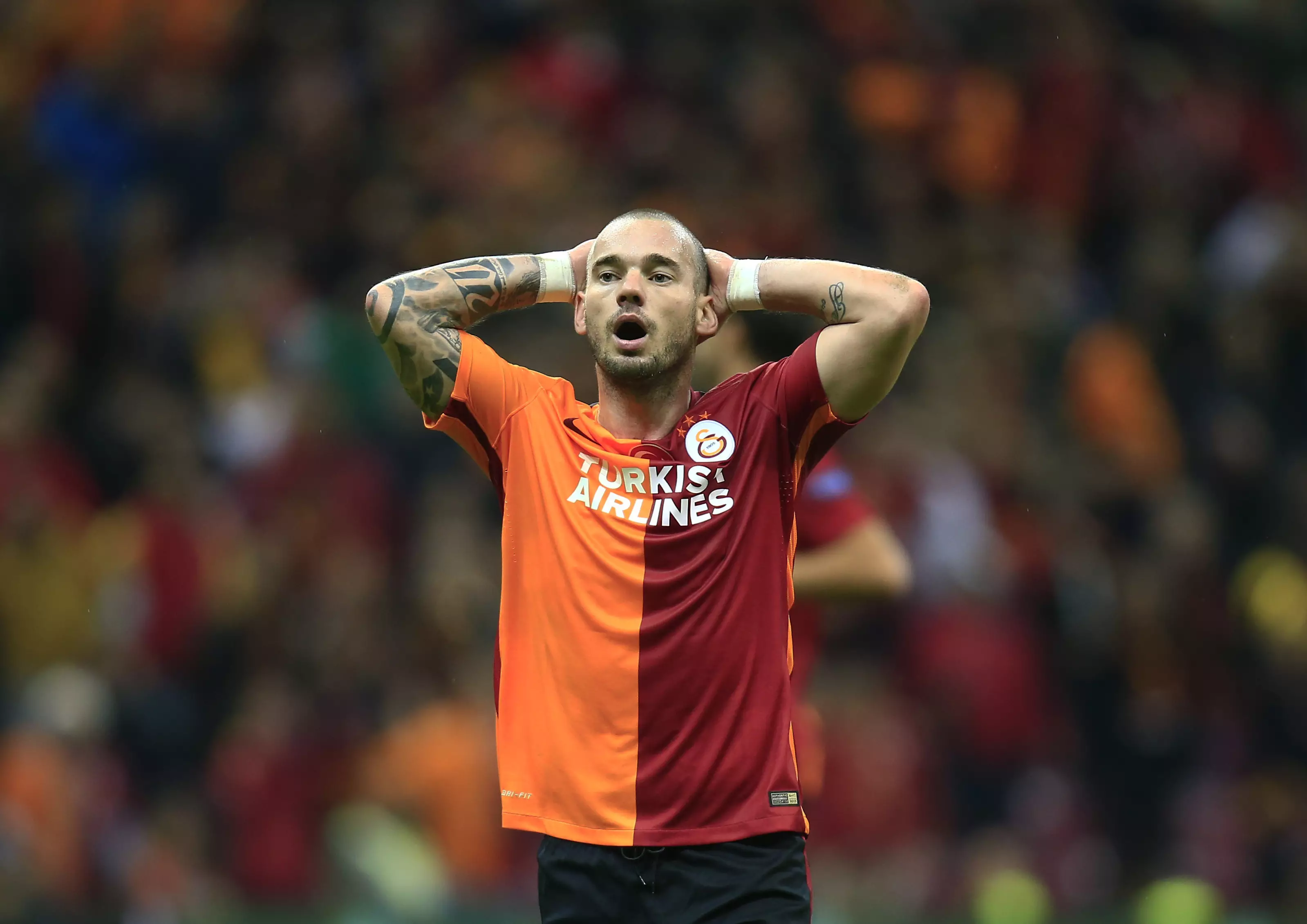 Wesley Sneijder Fined A Club Record Fee By Galatasaray 