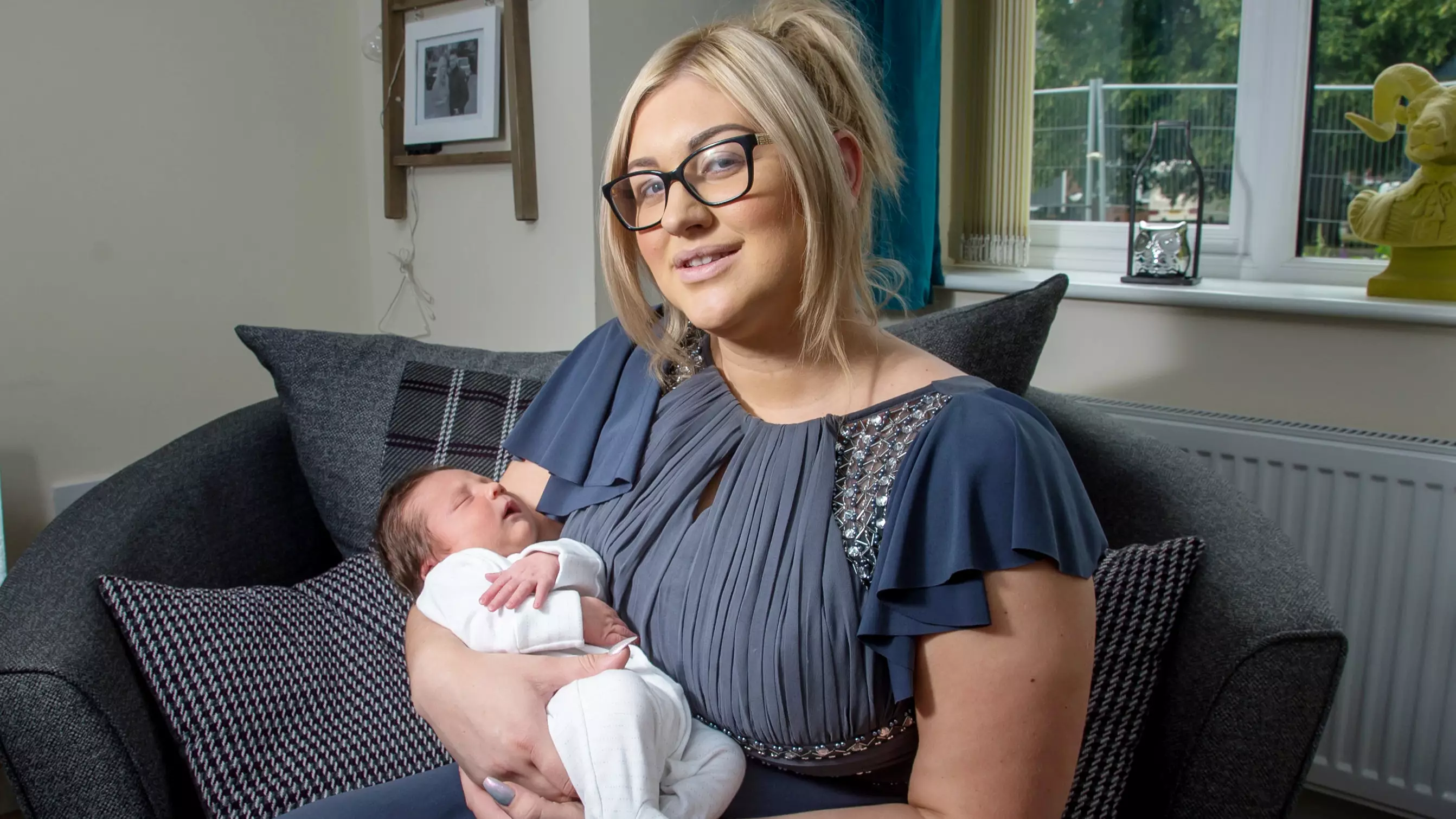 ​Woman Gives Birth Then Rocks Up To Sister's Wedding Five Hours Later