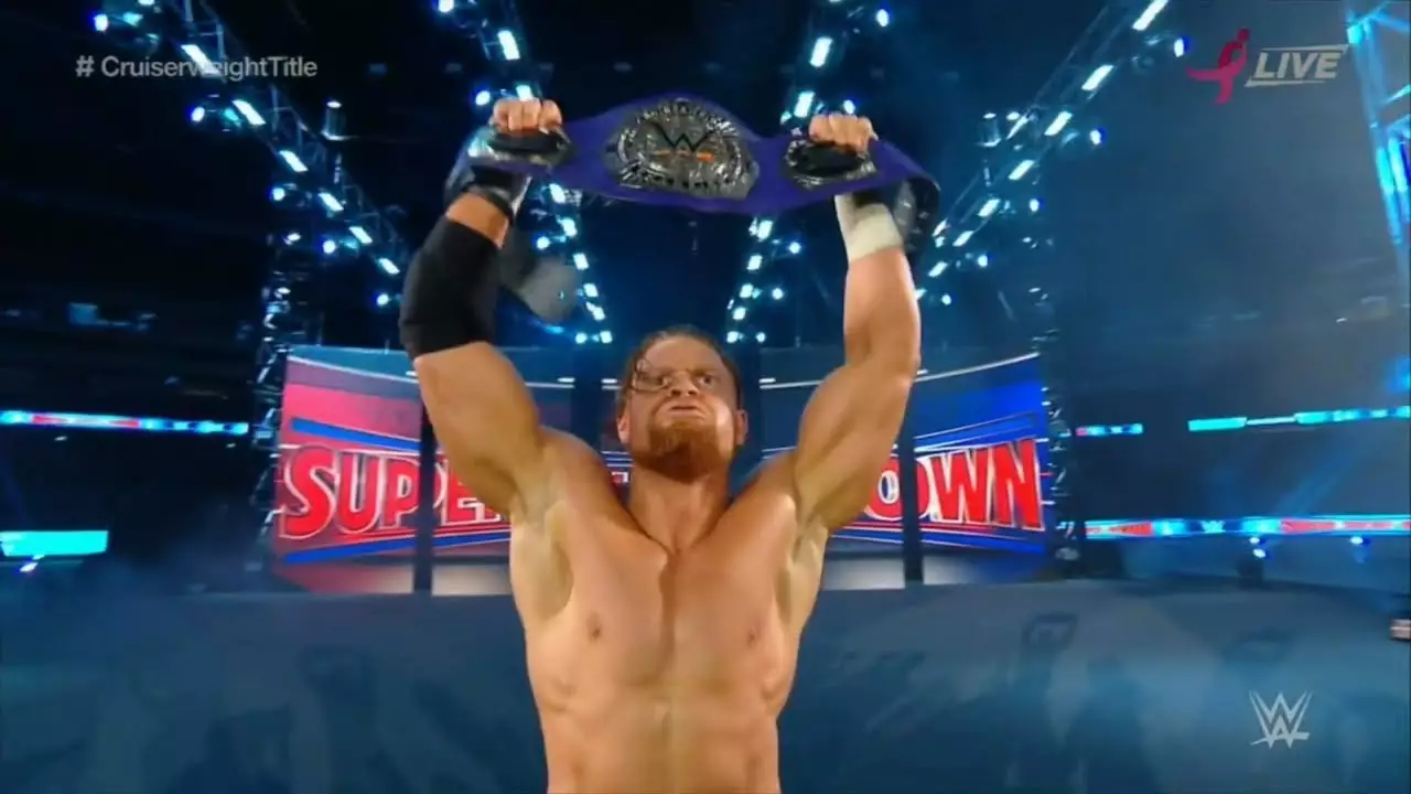 Murphy became the first Australian to hold a WWE championship when he became Cruiserwight Champion in 2018. (Image