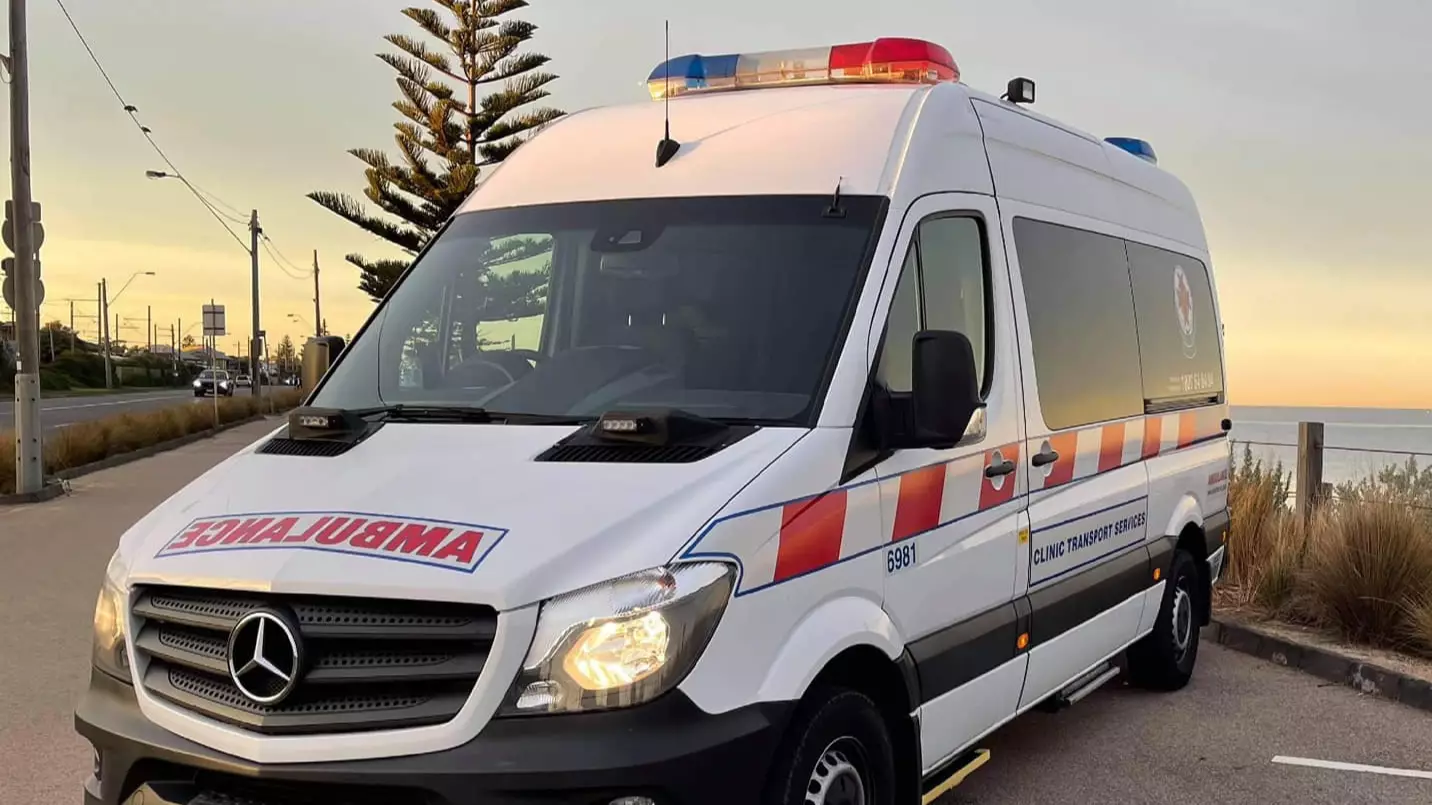 Hundreds Of Victorian Paramedics Are Refusing To Get The Covid-19 Vaccine