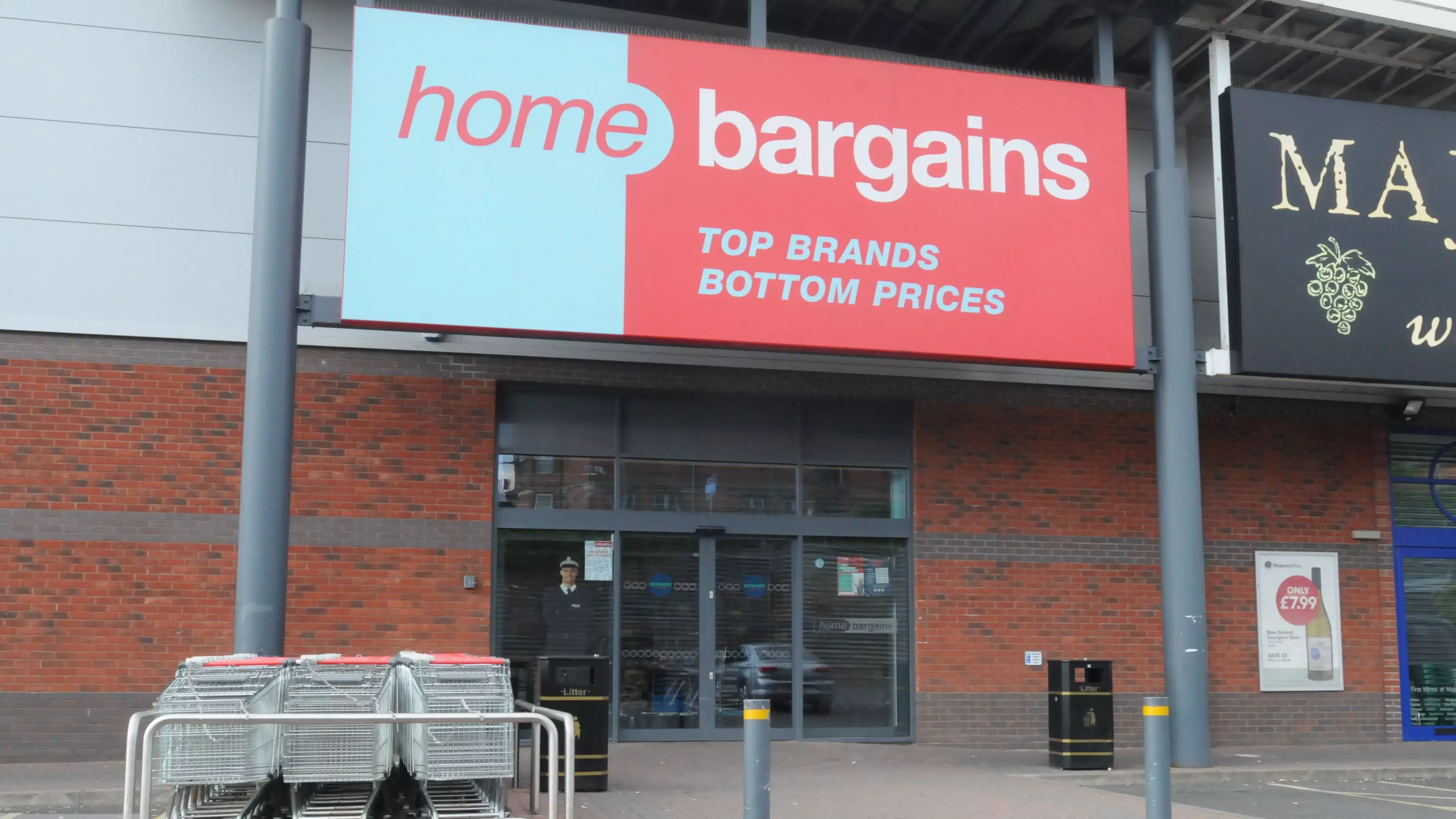 Home Bargains To Give Staff Boxing Day Off And Two Weeks' Extra Pay