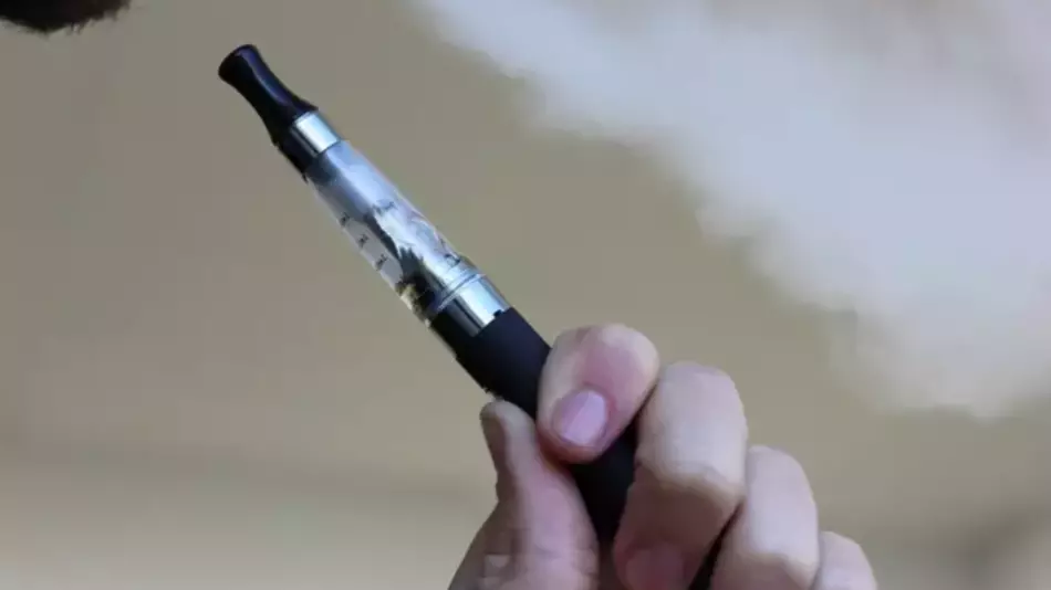 Family Say Teenage Son's Lung Failure Was Caused By Vaping