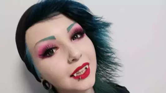 Woman Gets Permanent Vampire Fangs Fitted After Becoming 'Fascinated' By Them 