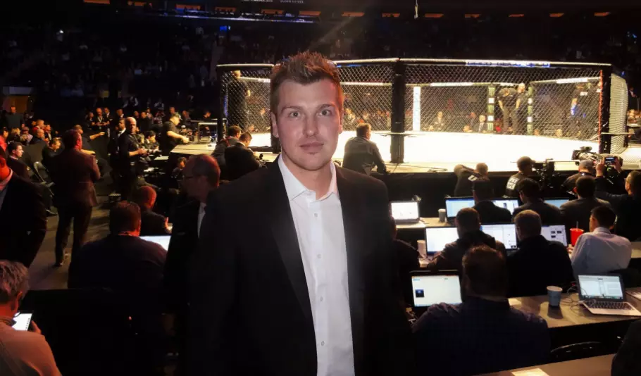 Lad Manages To Land Himself A £5,000 Ringside Seat For UFC 205