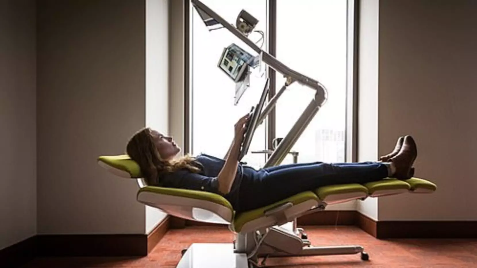 Company Develops Futuristic Office Desk That Allows You To Work On Your Back