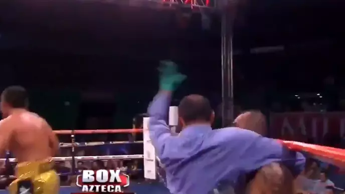 Aaron Herrera Wins With One Of The Worst Stoppages Of All Time