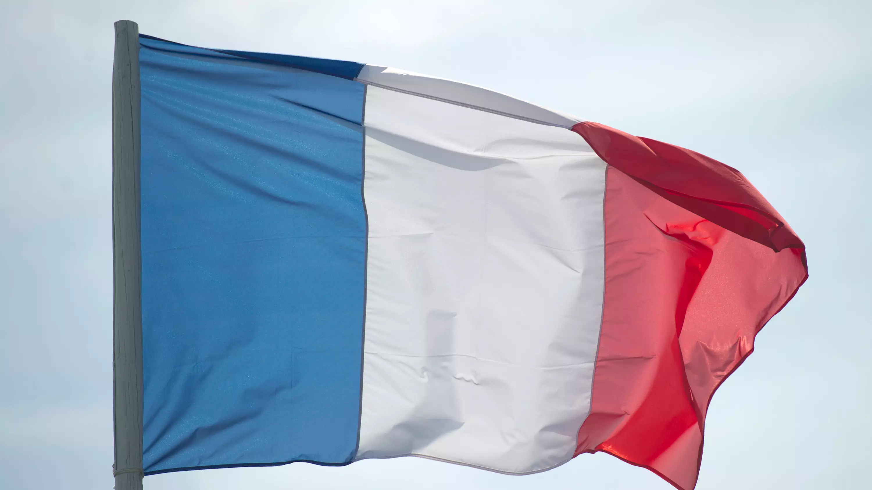 Man Files Lawsuit Against France After Country Seizes France.com Domain Name