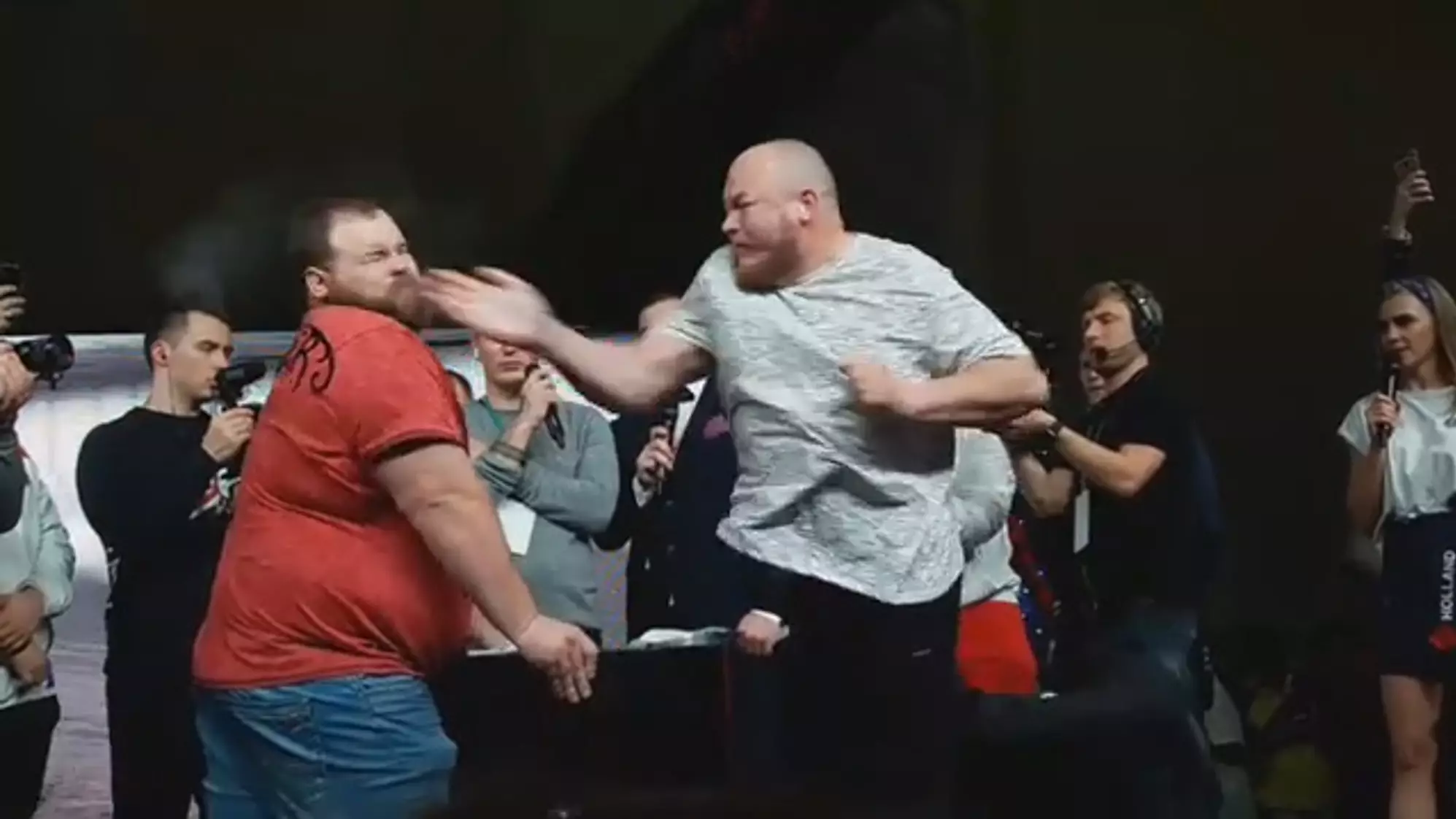 World Slapping Champion Gets Knocked Out For The First Time