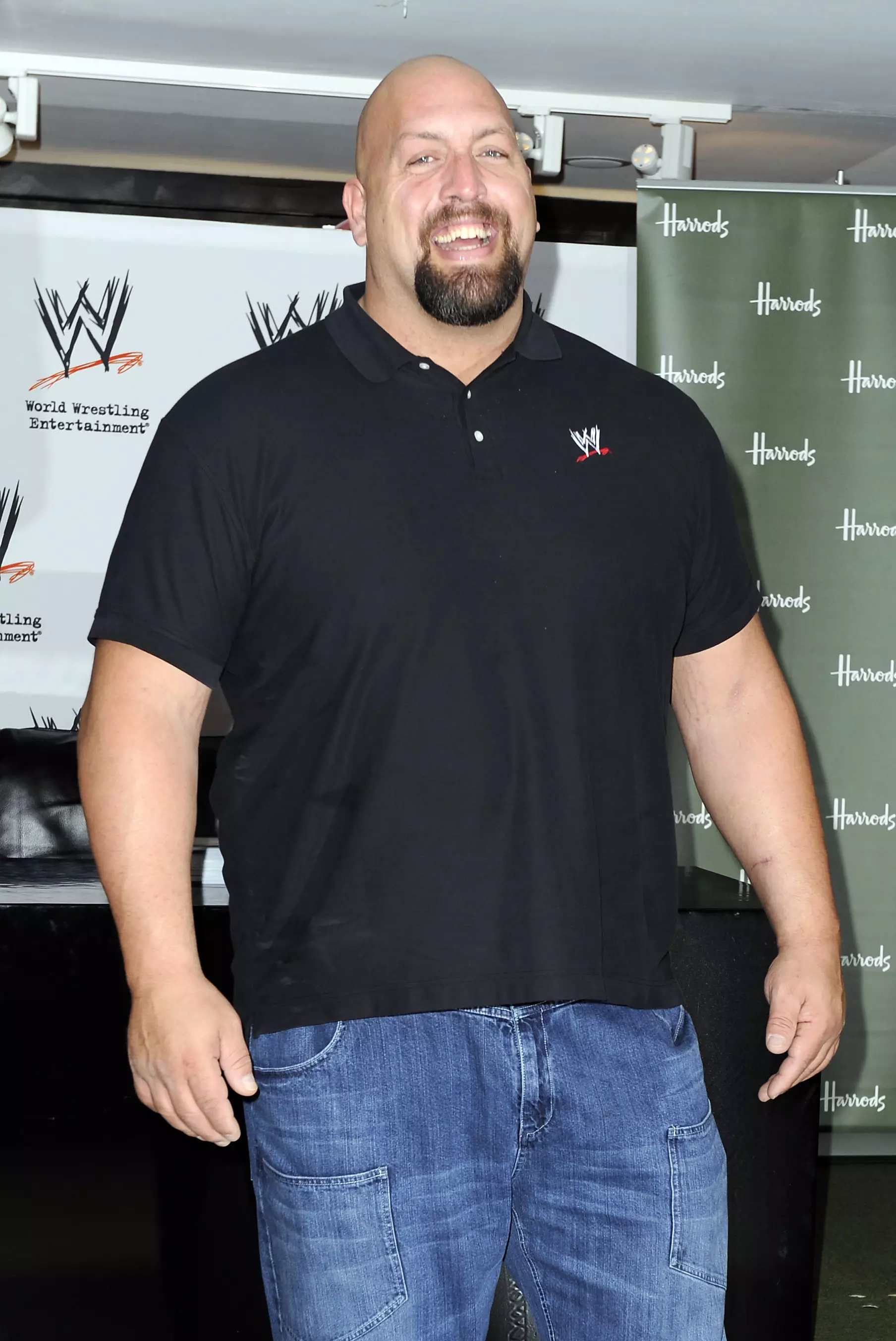 The Big Show had apparently been suffering with a bad bout of food poisoning.
