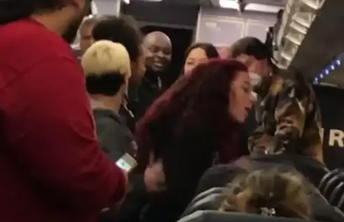 'Cash Me Ousside' Girl Has Punched A Passenger On An Airplane