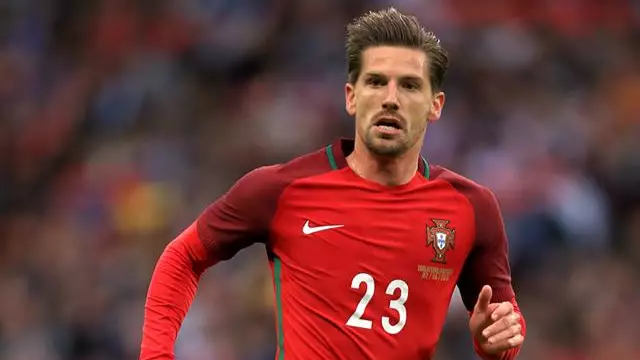 Adrien Silva's Squad Number During His First Leicester City Training Session Is Genius