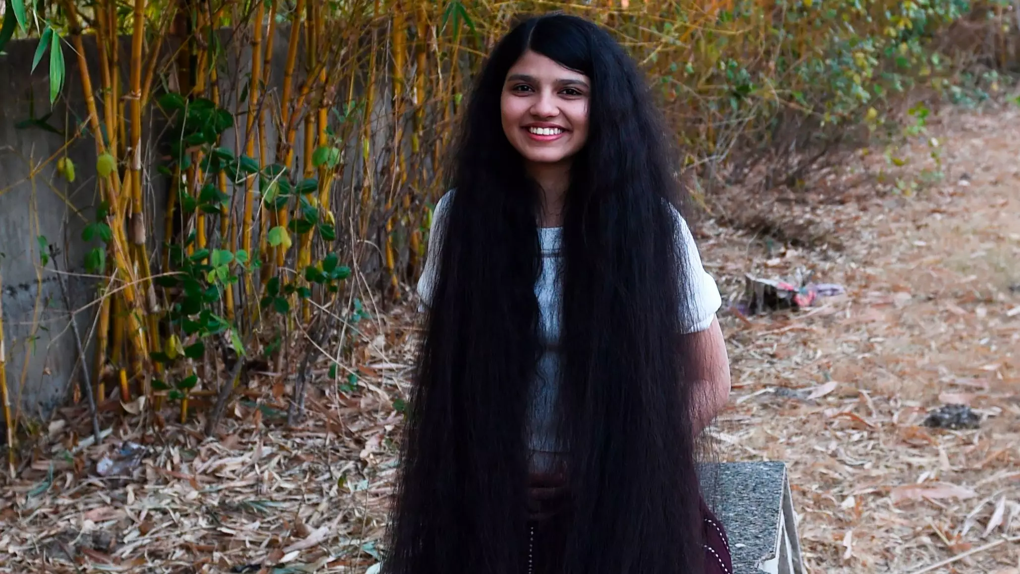 Teenager Breaks Her Own Record As Hair Measures In At 6ft 2in Long 