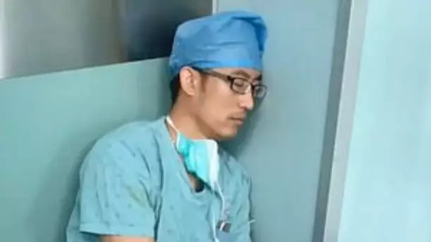 Surgeon Carries Out Seven Operations Without A Break Before Sleeping On Floor