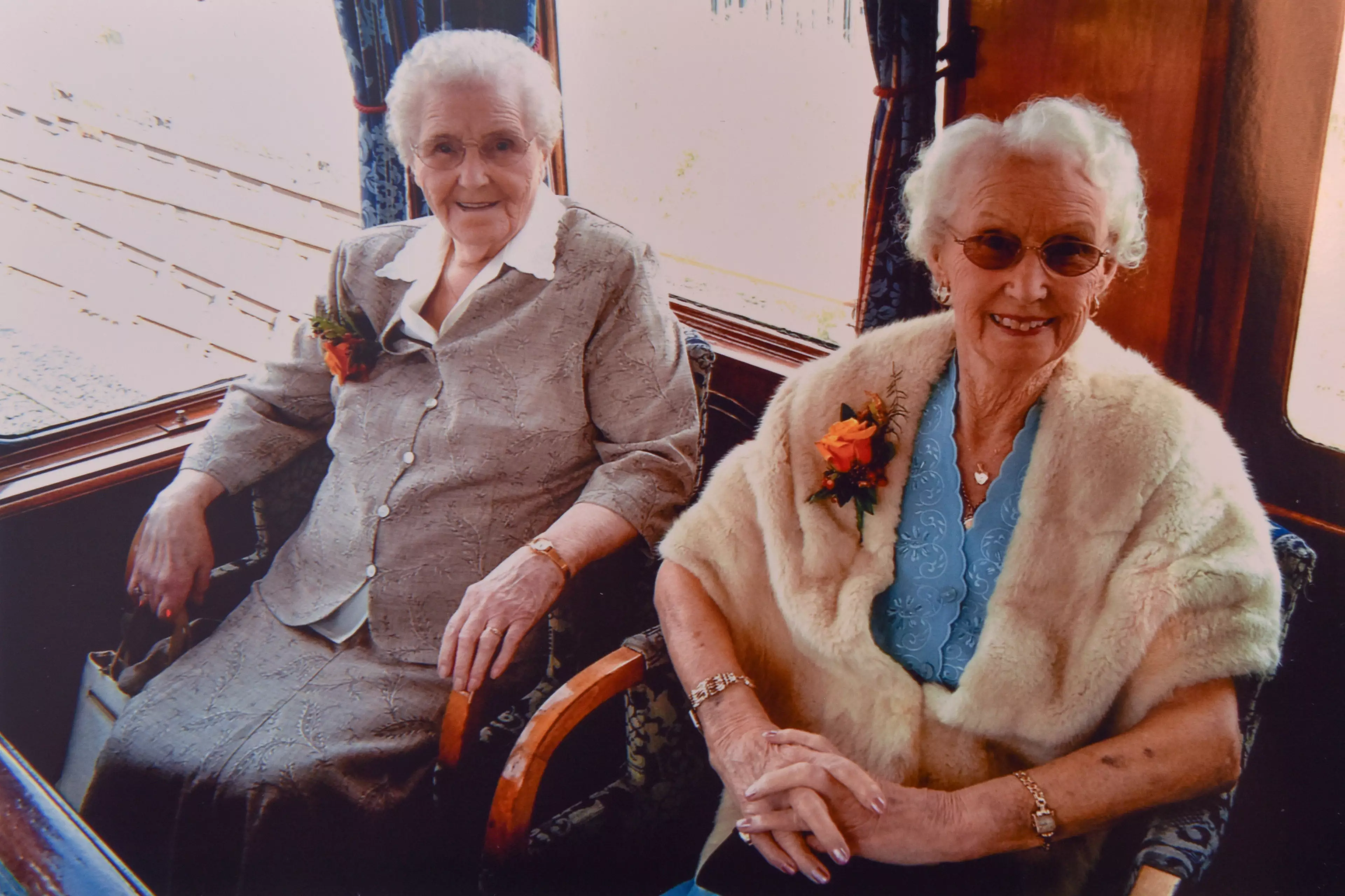 Phyllis Jones (left) and Irene Crump (right).