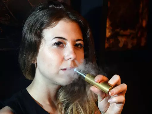Vaping is supposed to be used to combat smoking.