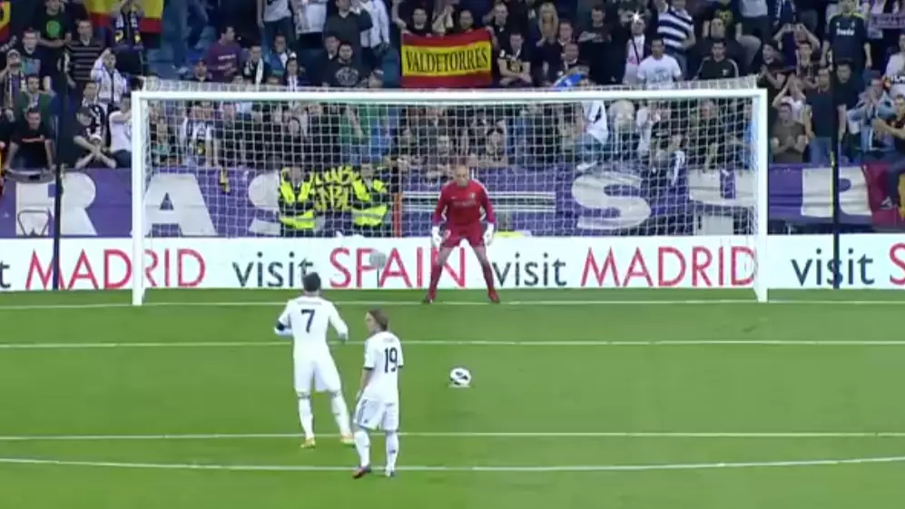 Cristiano Ronaldo Once Hit A Penalty So Hard That He Injured Willy Caballero