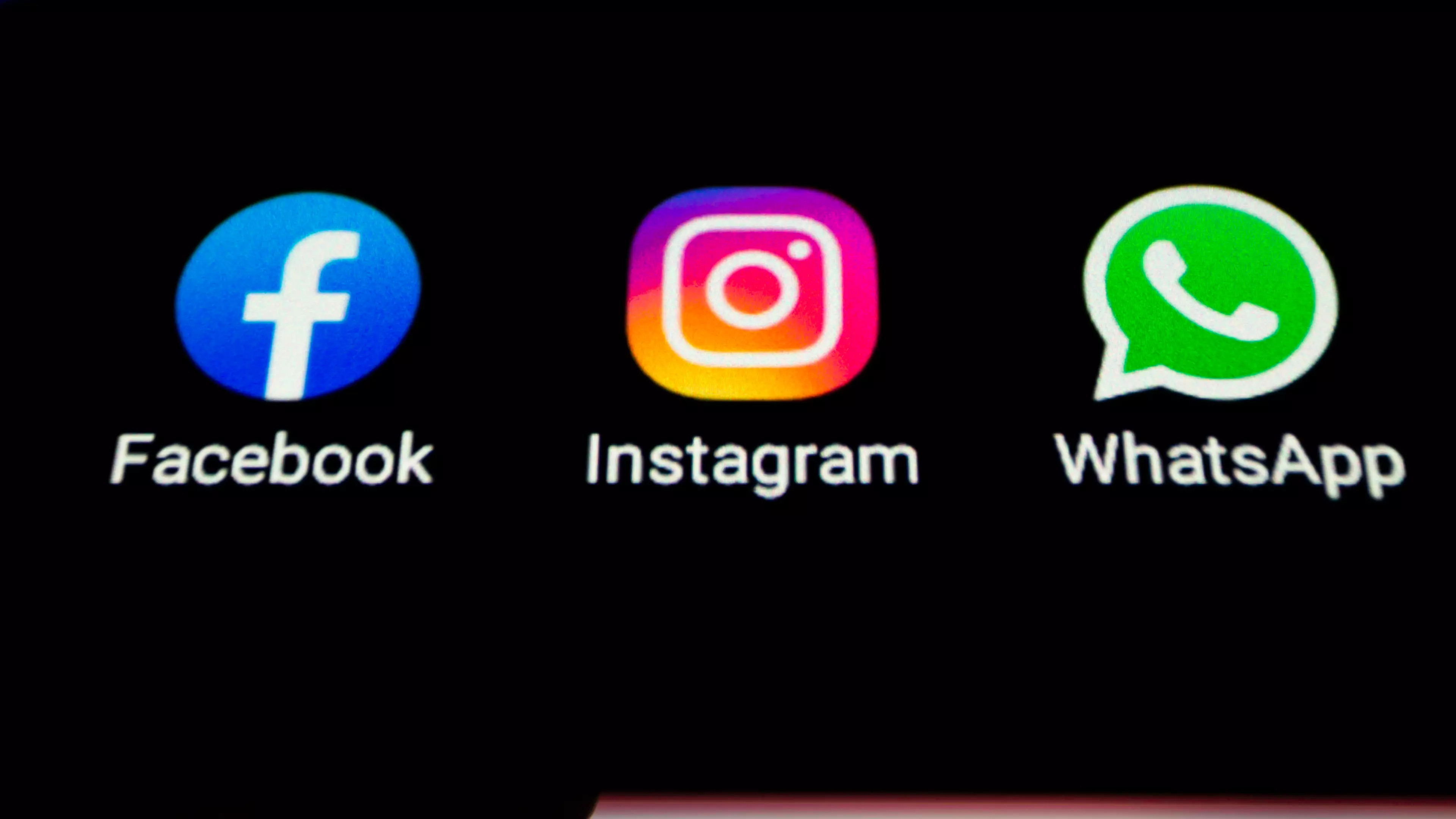 WhatsApp, Instagram And Facebook Messenger Are All Down