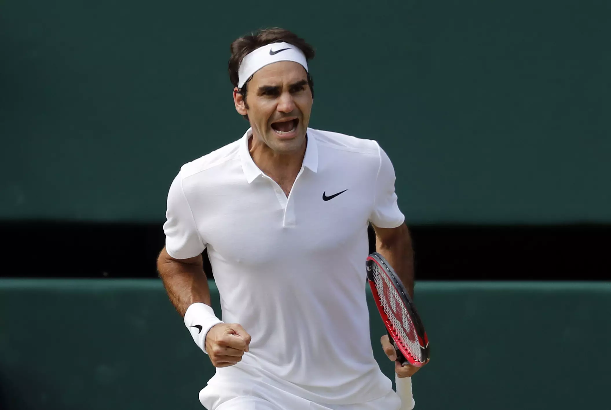 Roger Federer Makes Incredible Comeback, Advances To Wimbledon Semi-Finals