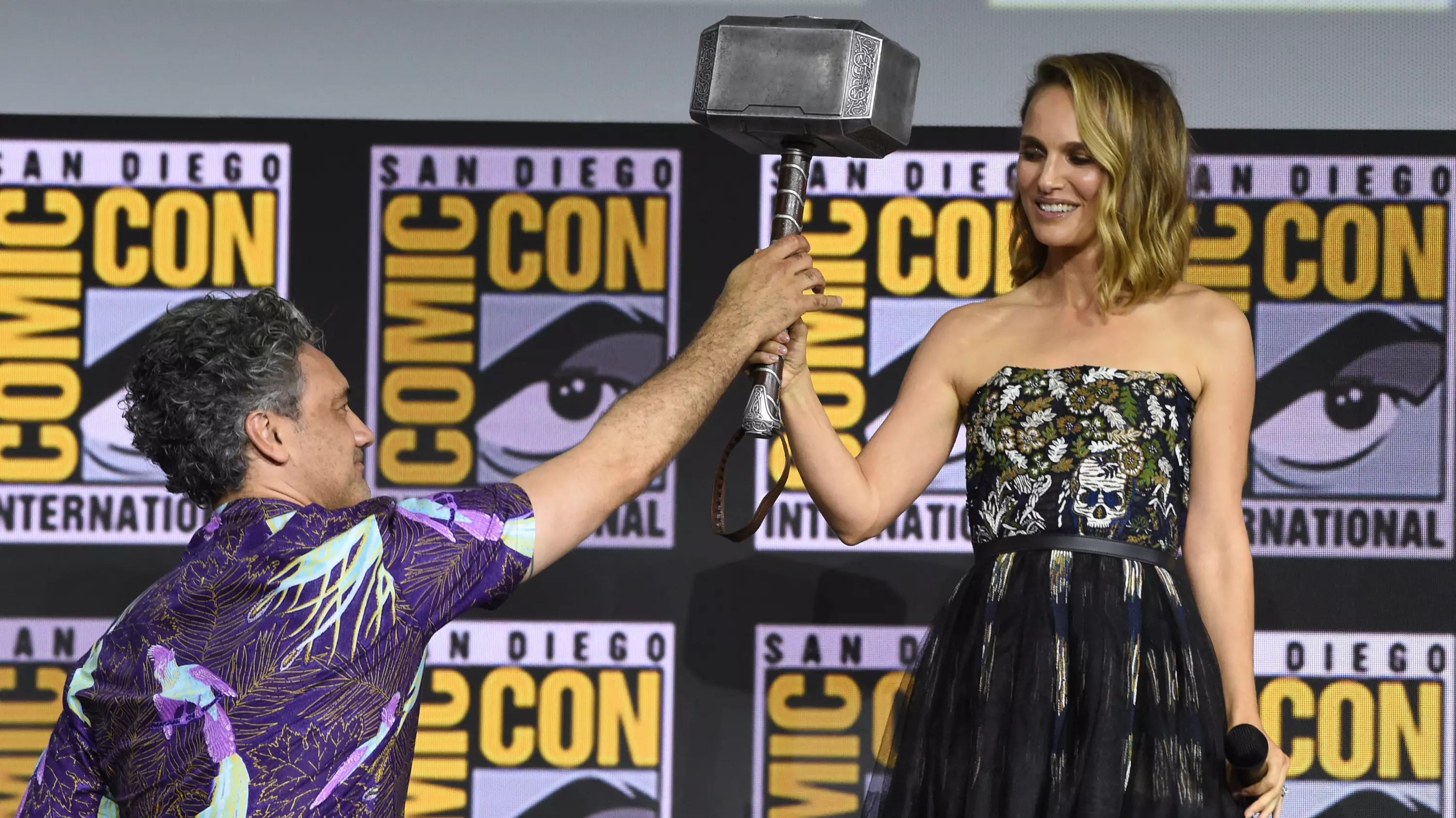 Natalie Portman To Play Lady Thor In Upcoming Fourth Thor Movie