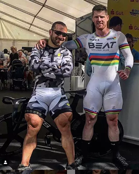 Cyclist Robert F rstemann Shows Off Huge Thighs Which Snapped A