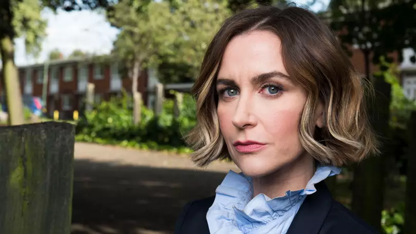 Each episode, presenter Katherine Kelly tells the story of one extraordinary murder case and the impact it made on the local community (