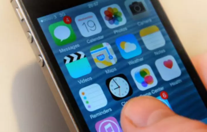 Here's How You Can Access Any iPhone Without Entering A Passcode 