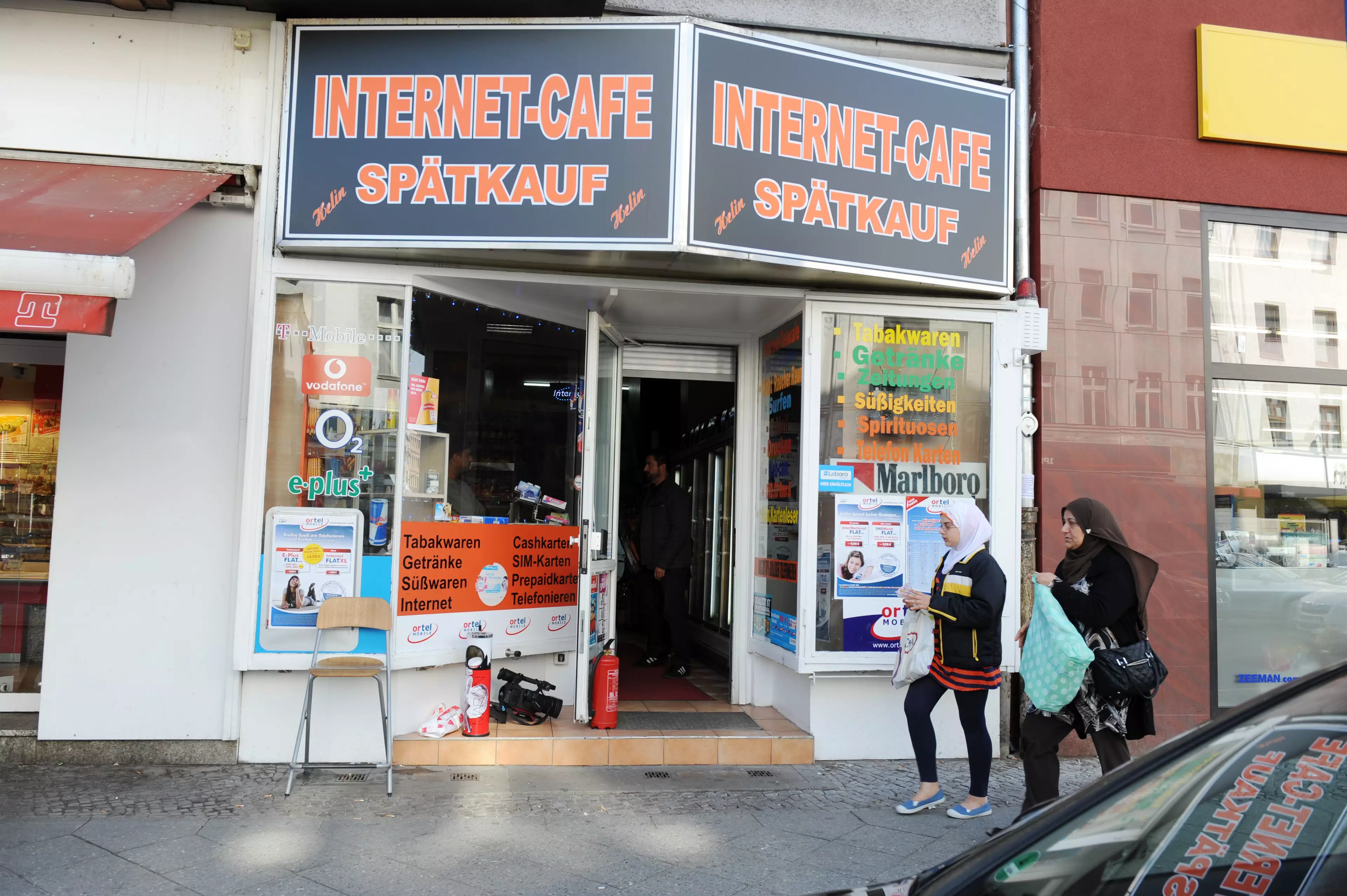 The internet cafe where Magnotta was apprehended.