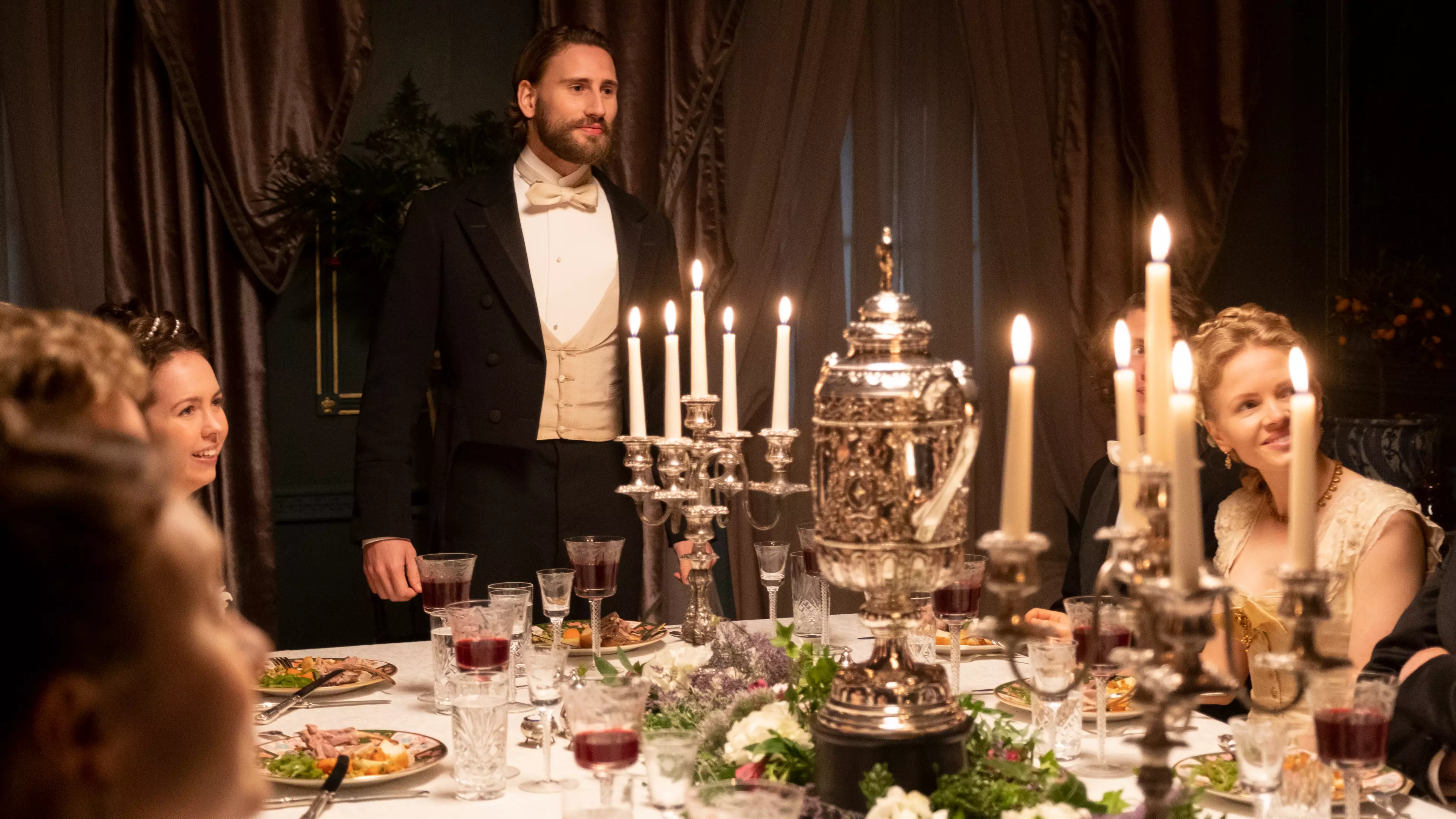 'Downton Abbey' Fans Will Love Netflix's New Period Drama Series