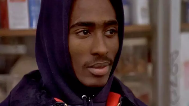 'Time Traveller From 2030' Claims That Tupac Isn't Dead After All