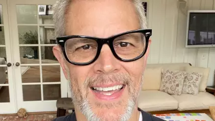 Johnny Knoxville Debuts His Real Silver Hair While In Quarantine