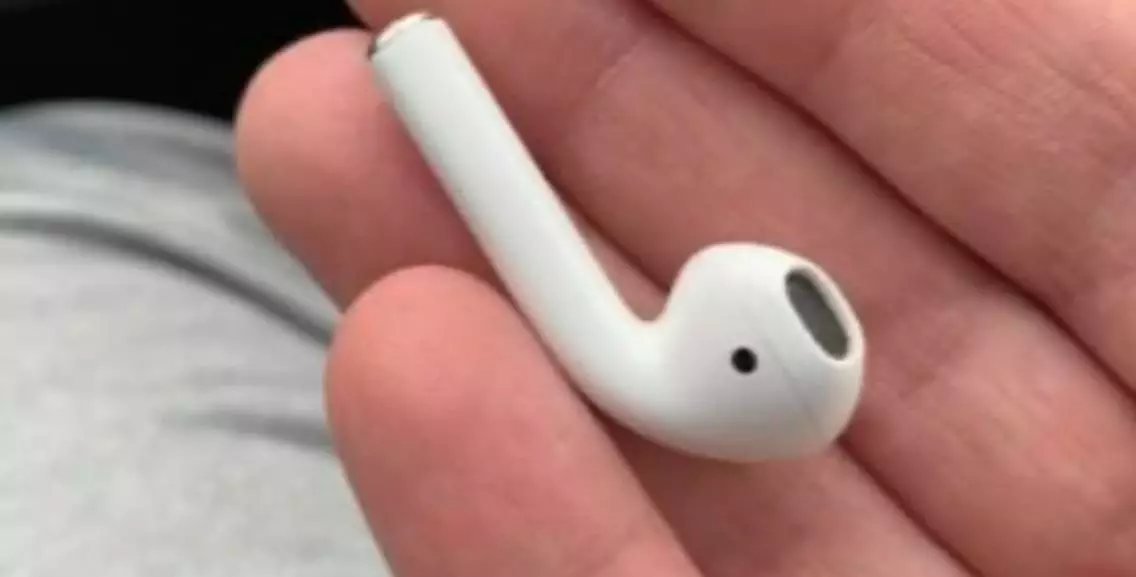 The offending AirPod.