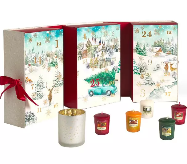 This Yankee Candle advent calendar book is a must this Christmas (
