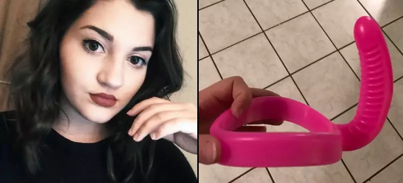 Girl Left Mortified When She Unwrapped What She Thought Was A Dildo Off Her Mum