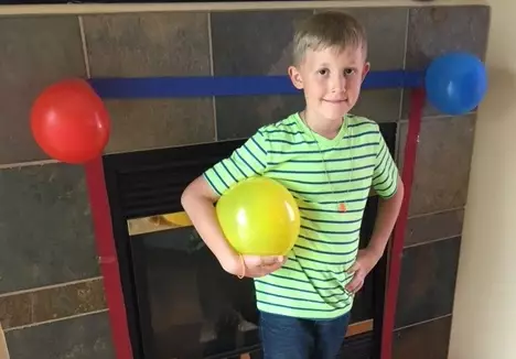 Little Boy Invites Whole Class To Birthday Party And No-One Turns Up